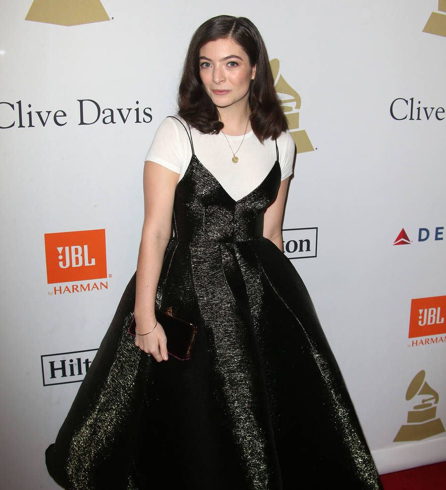 Lorde to Drop New Material Next Month - Report