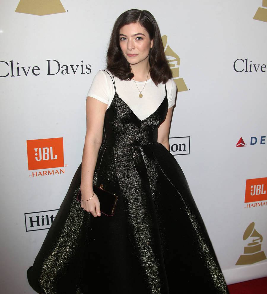 Lorde to Drop New Material Next Month - Report