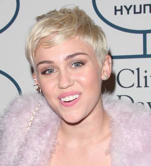 Cops pay visit to Miley Cyrus' home