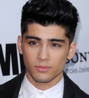 Zayn Malik rejoins Twitter