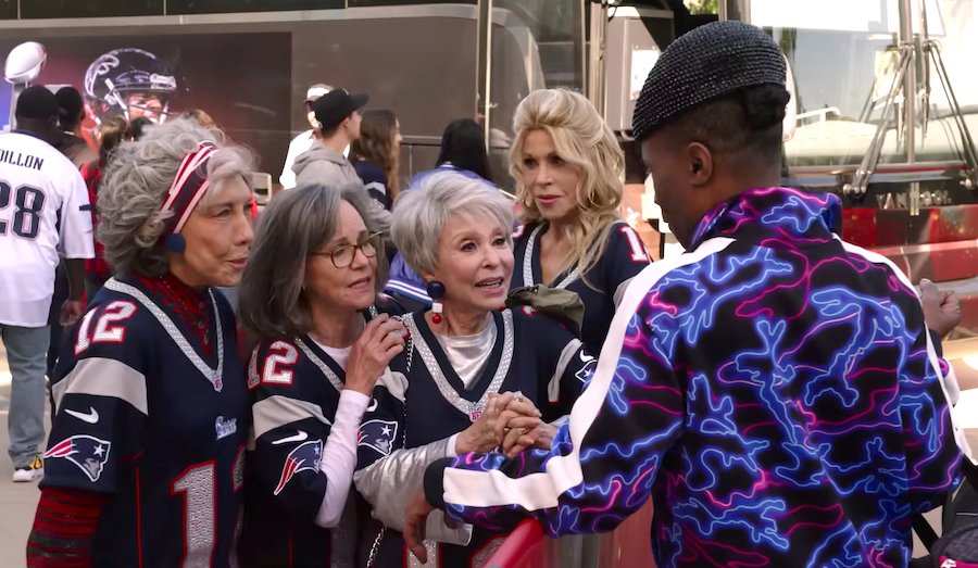 Best Celebrity Cameo Moments In '80 For Brady'!