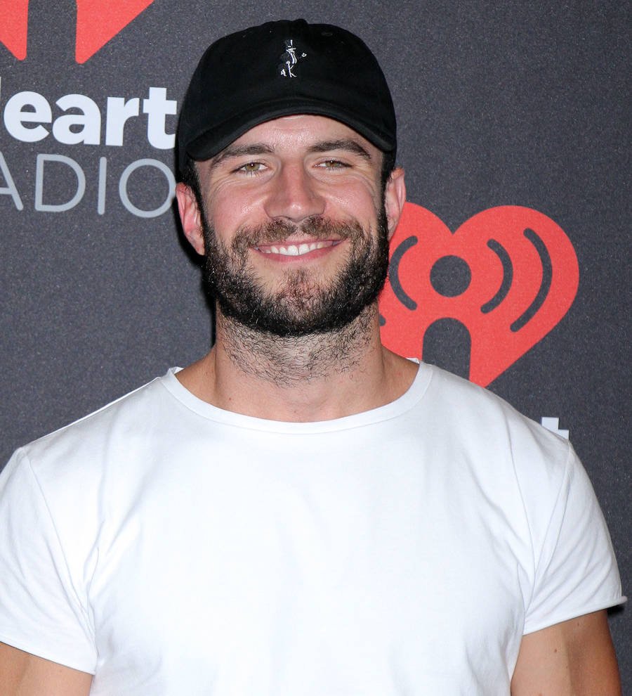 Sam Hunt engaged to girl he almost lost