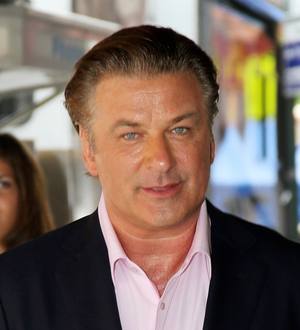 Baldwin jokes about plane incident on TV