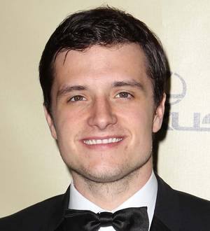 Josh Hutcherson dating Paradise Lost co-star Claudia Traisac