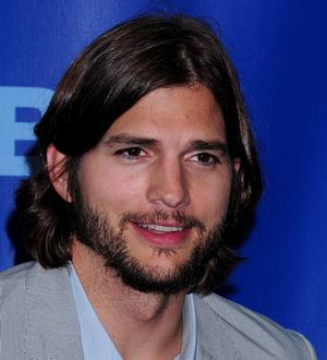 Kutcher joins federal agents on house raids