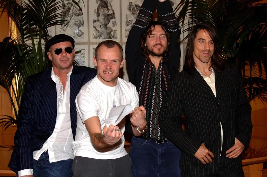 SUNDAY MUSIC VIDS: Red Hot Chili Peppers