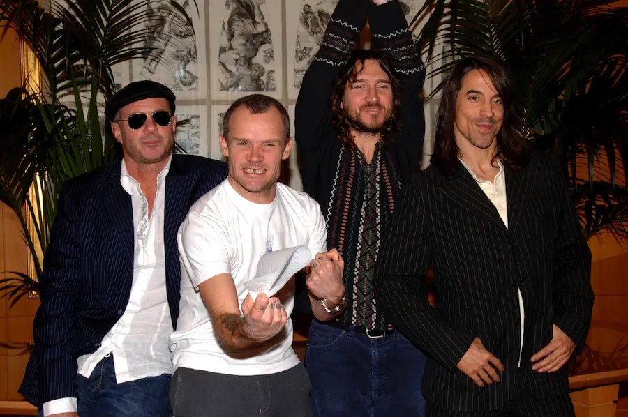 SUNDAY MUSIC VIDS: Red Hot Chili Peppers