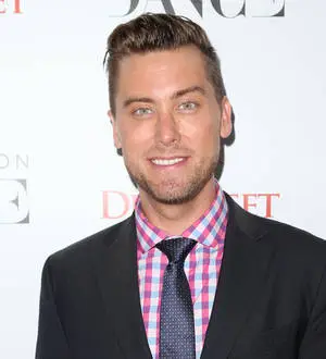 Lance Bass thanks firefighters for saving home from brush fires