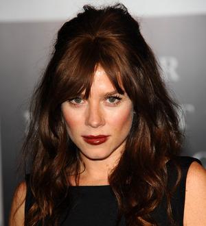 Anna Friel paying U.S. and U.K. school fees for daughter