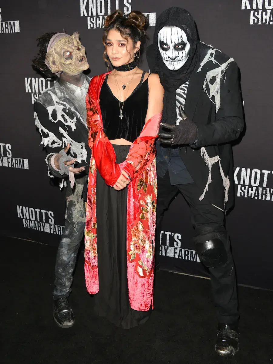 Knott's Scary Farm Rolls Out the Black Carpet for Celeb Guests!