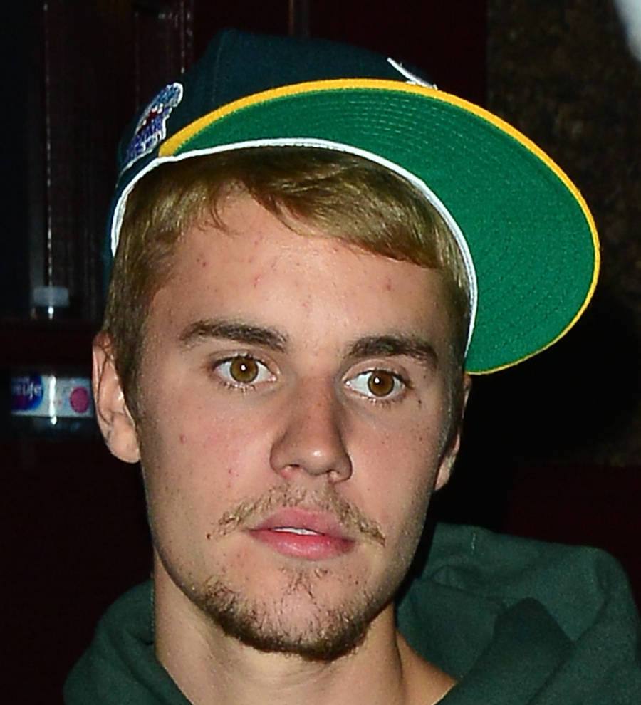 Justin Bieber fan arrested for trespassing