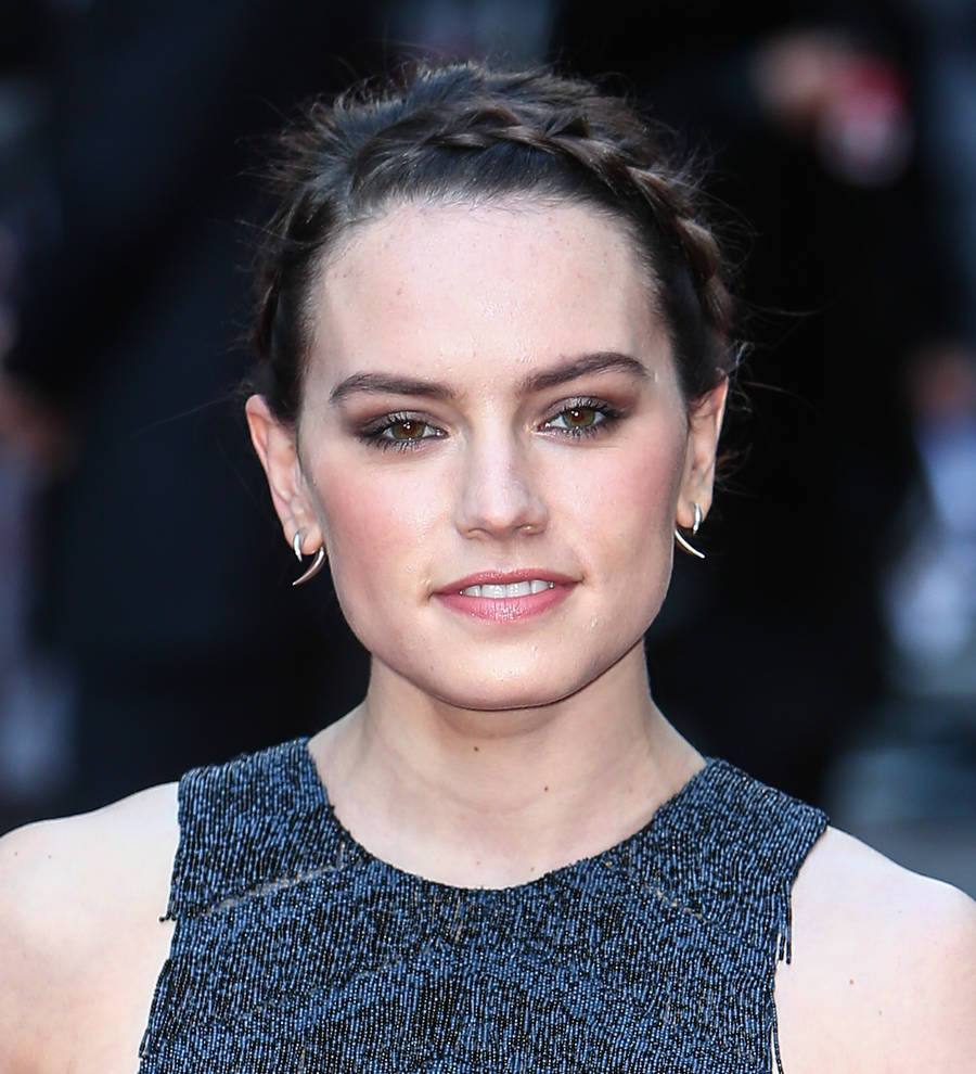 Daisy Ridley & James Corden sign on for Peter Rabbit movie
