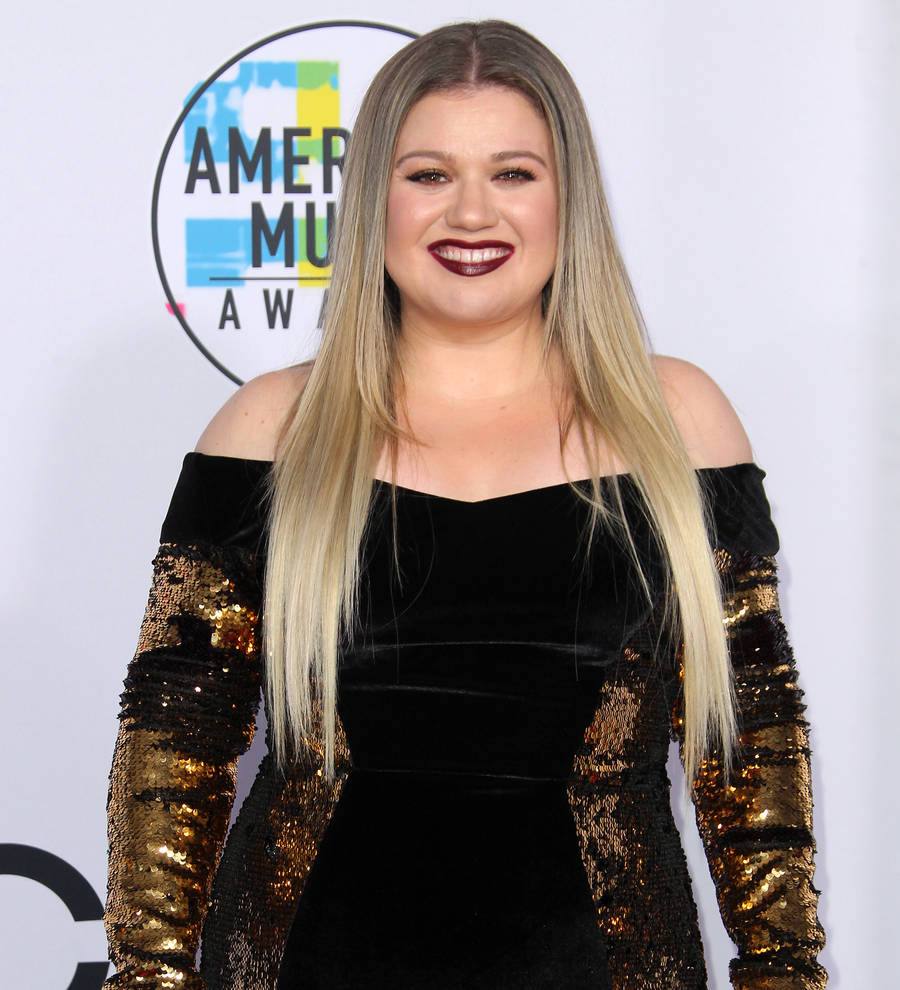 Kelly Clarkson's Los Angeles house robbed