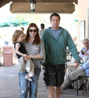 Alyson Hannigan not pregnant