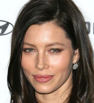 Jessica Biel Lands Fitness Honour
