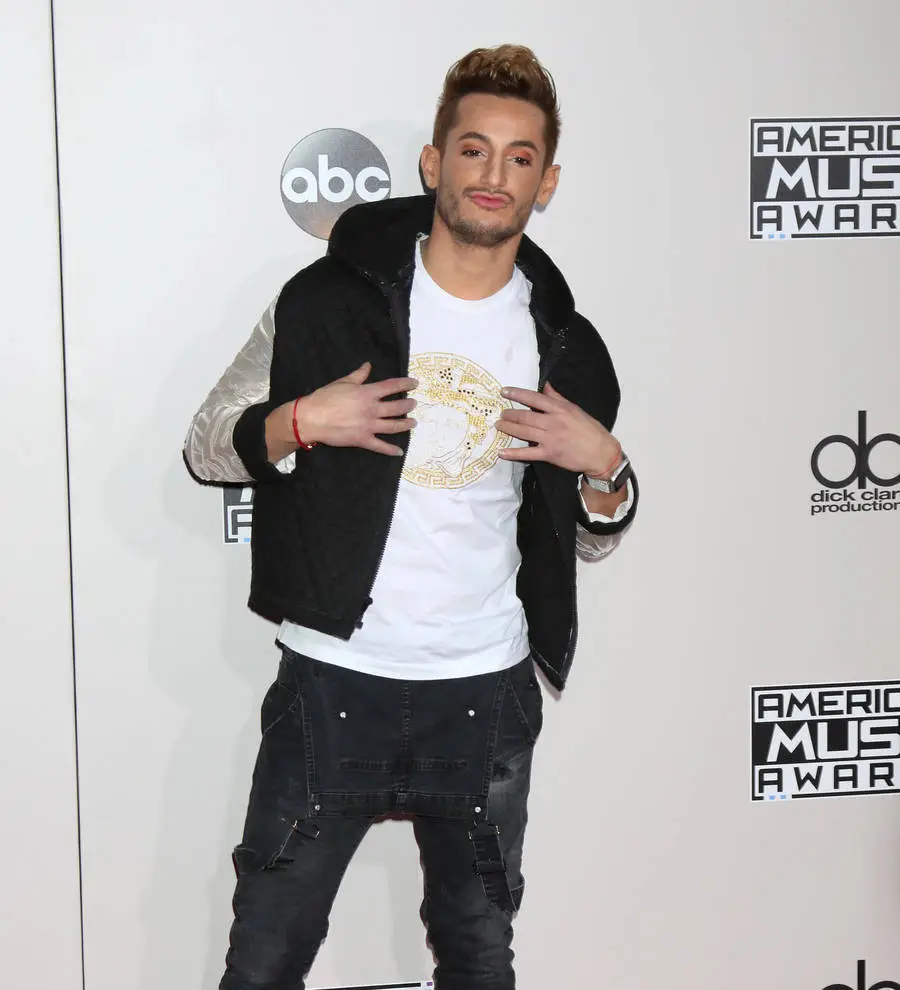 Ariana Grande's brother cancels London show