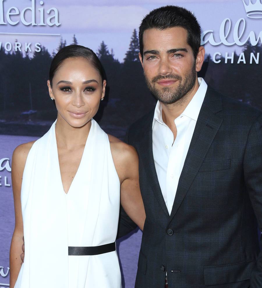 Jesse Metcalfe engaged