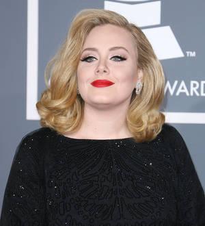 Adele pens letter of apology to Elton John