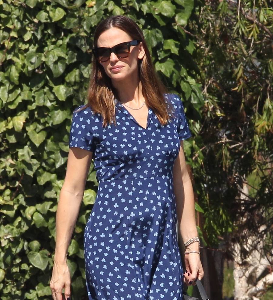 Jennifer Garner upset about magazine divorce article