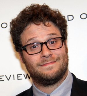 Seth Rogen peed in a bottle outside Tom Cruise's home