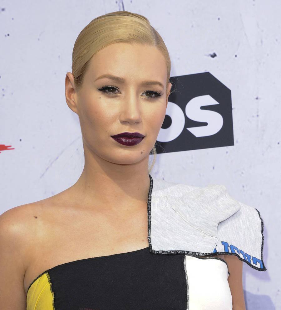 Iggy Azalea denies tax bill reports
