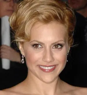 Brittany Murphy's father plans to write tell-all