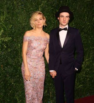 Sienna Miller and Tom Sturridge split - report