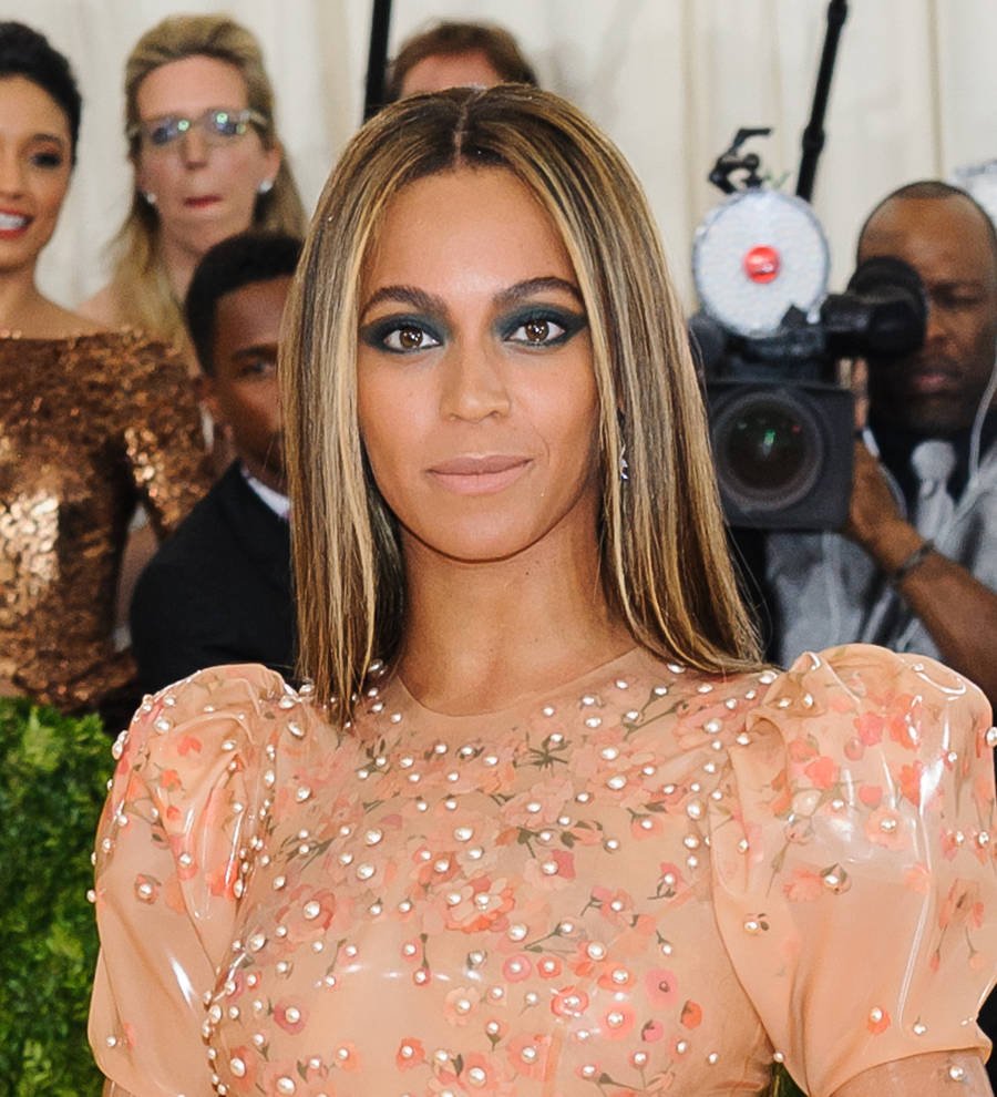 Beyonce takes home four gongs at BET Awards