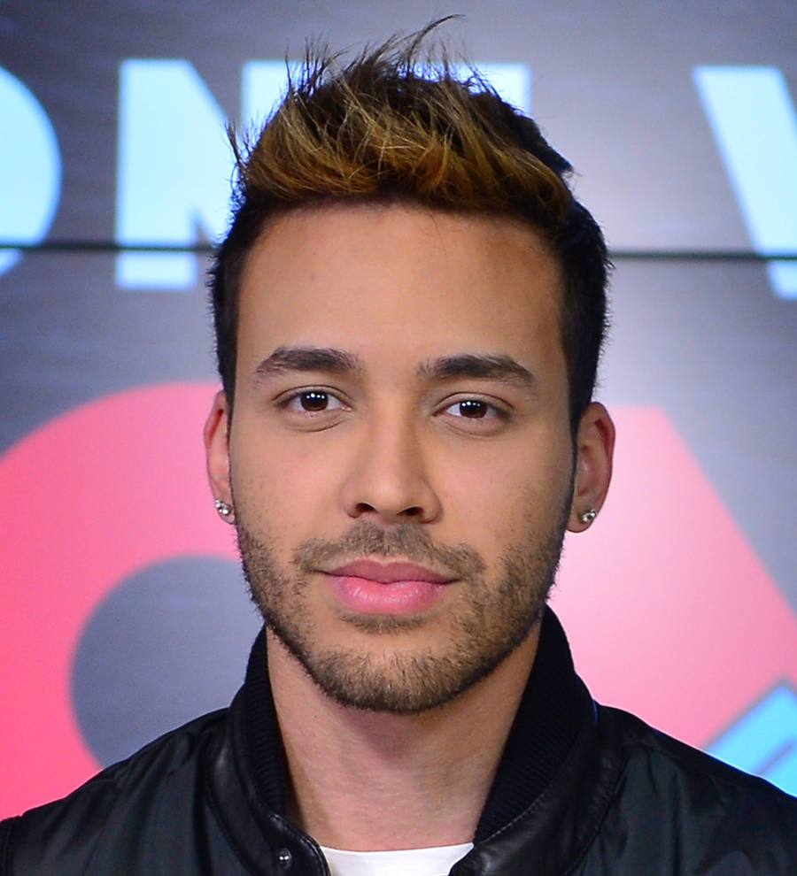 Prince Royce running New York City Marathon