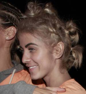 Julianne Hough apologizes for 'blackface' costume