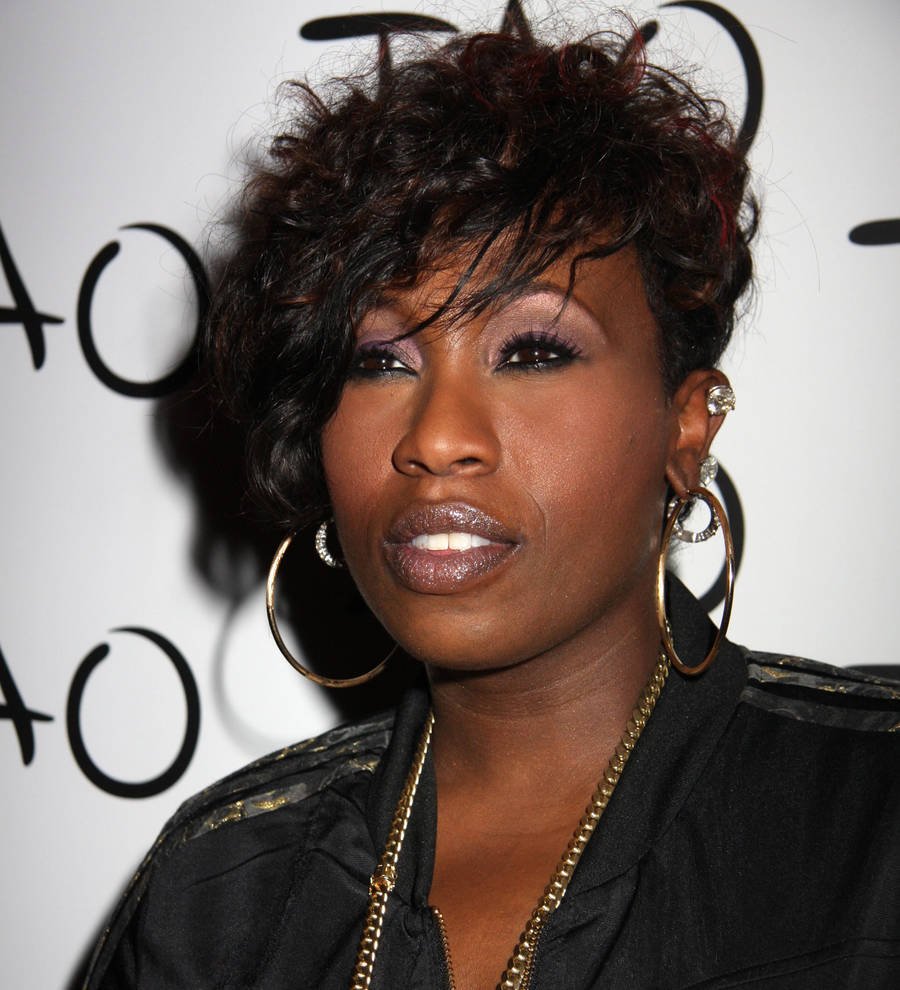 Missy Elliott injured on music video set