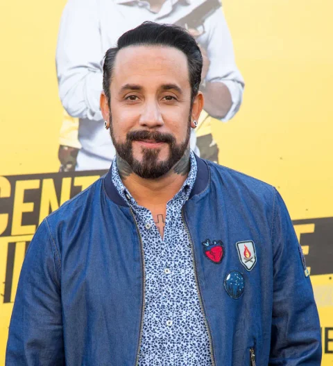 A.J. McLean to be a dad again