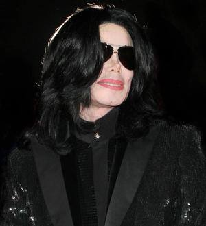 Talks begin over Michael Jackson biopic