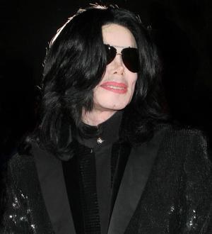 Talks begin over Michael Jackson biopic