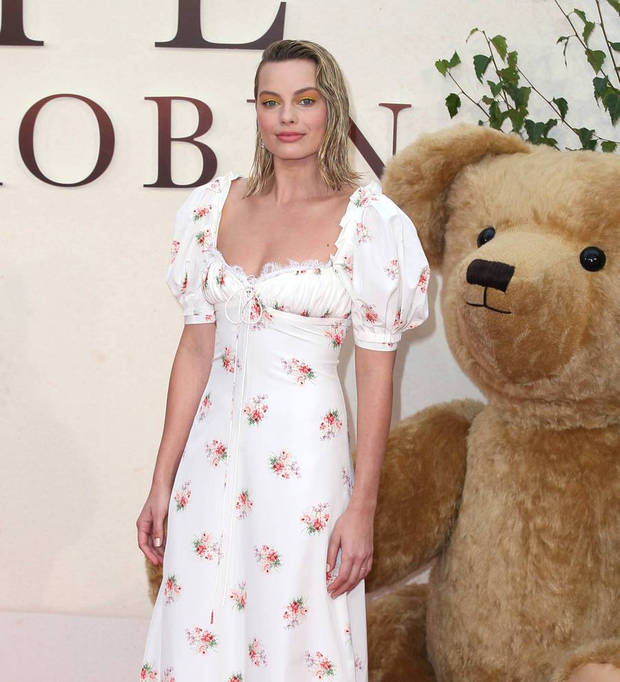 Margot Robbie: 'Sexy Halloween costumes are boring'