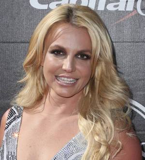 Britney Spears reaches out to teen stroke survivor