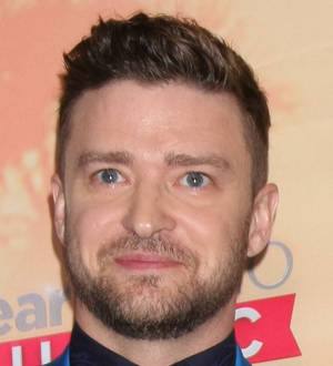 Justin Timberlake serenades gay friends at wedding