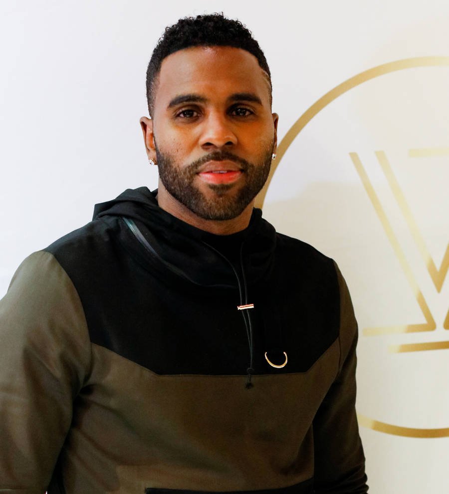 Jason Derulo faces,000 refund demand from U.K. students after no-show