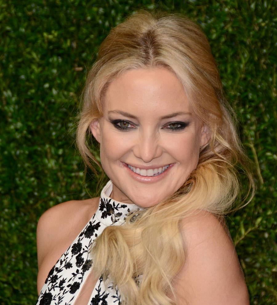 Kate Hudson penning self-help book