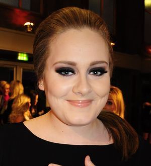 Sick Adele cancels tour