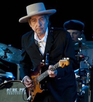 Bob Dylan's electric guitar sets auction world record