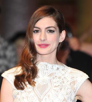 Anne Hathaway turns movie producer