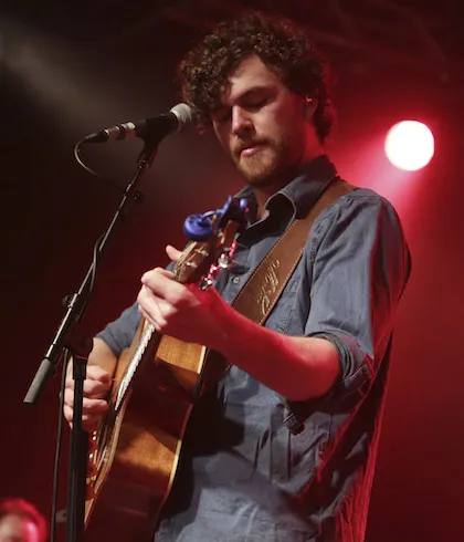 ARTIST TO WATCH: Vance Joy