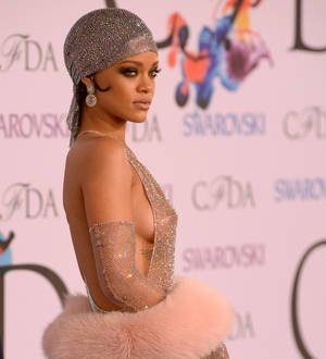 Rihanna takes a swipe at TLC over nudity row