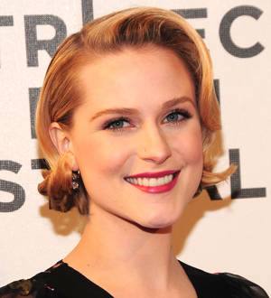 Evan Rachel Wood gives birth
