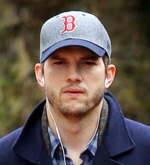 Ashton Kutcher in bust-up at country music festival