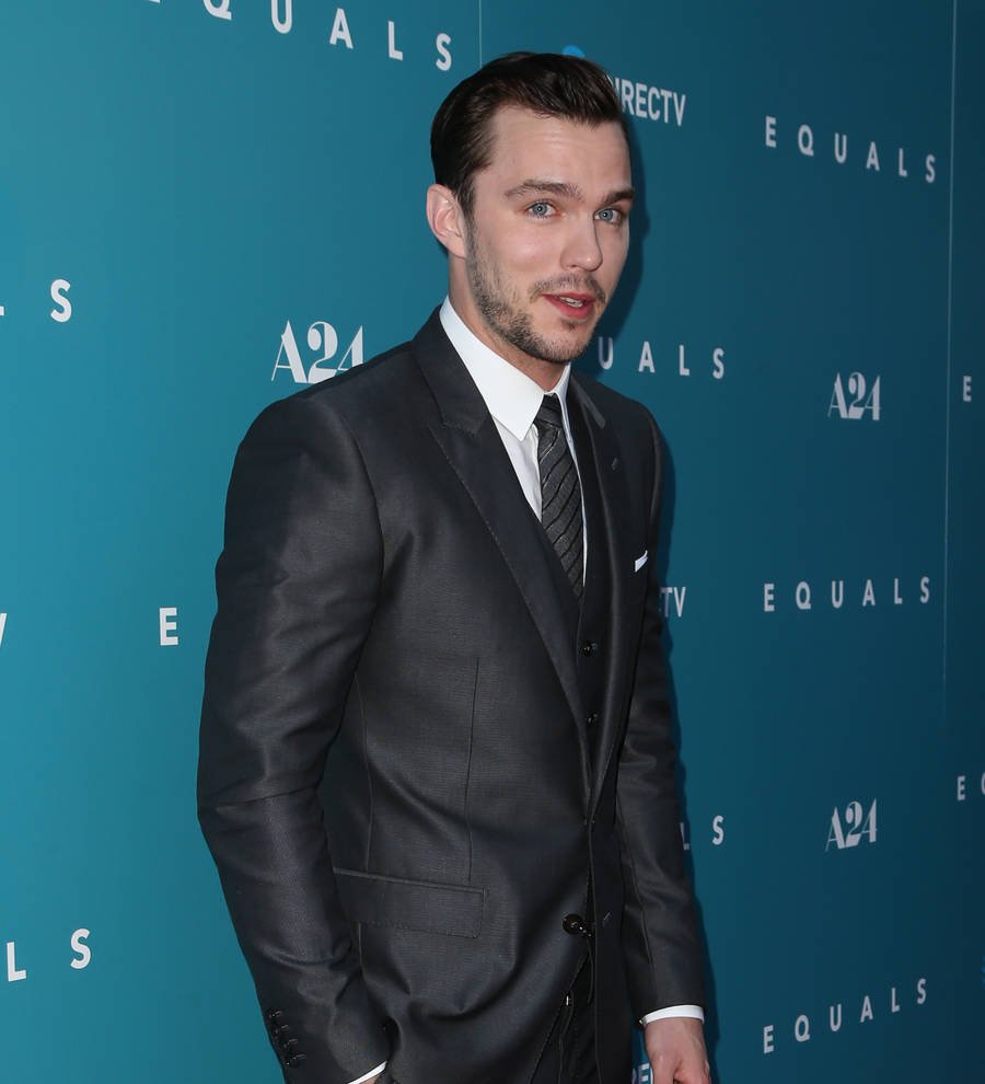 Nicholas Hoult hopes Good Samaritans will help during rickshaw race across India