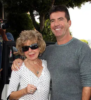 Simon Cowell scraps X Factor auditions after mother's death