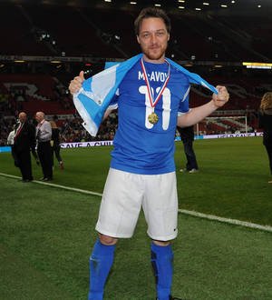 Michael Sheen's Rest of World team triumphs at Soccer Aid
