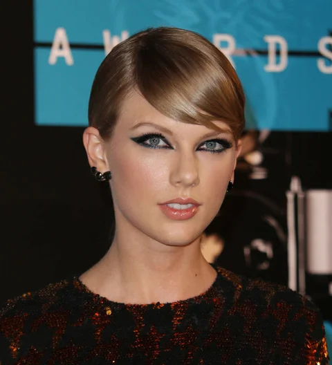 Taylor Swift nominated for nine EMAs